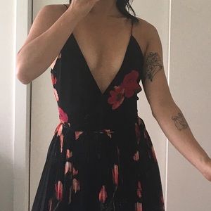 Wilfred floral beaune midi dress by Aritzia!!